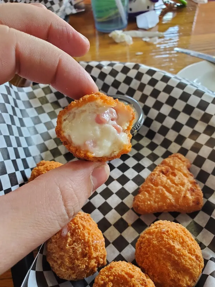Chicken Cordon Blue Bites